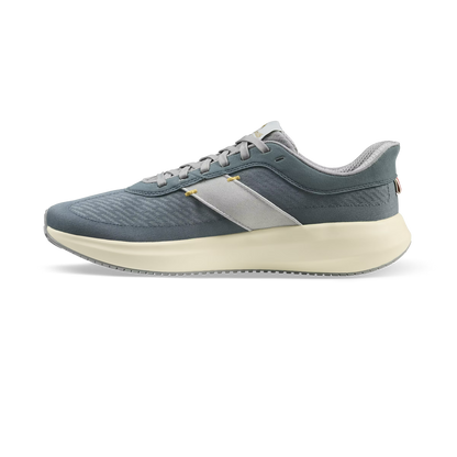 Tracksmith Eliot Runner