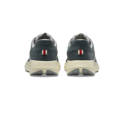 Tracksmith Eliot Runner