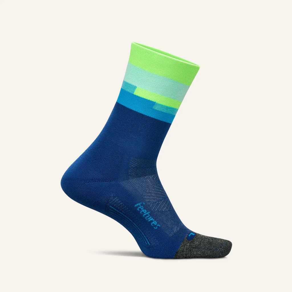 Feetures Elite Light Cushion Mini Crew Socks