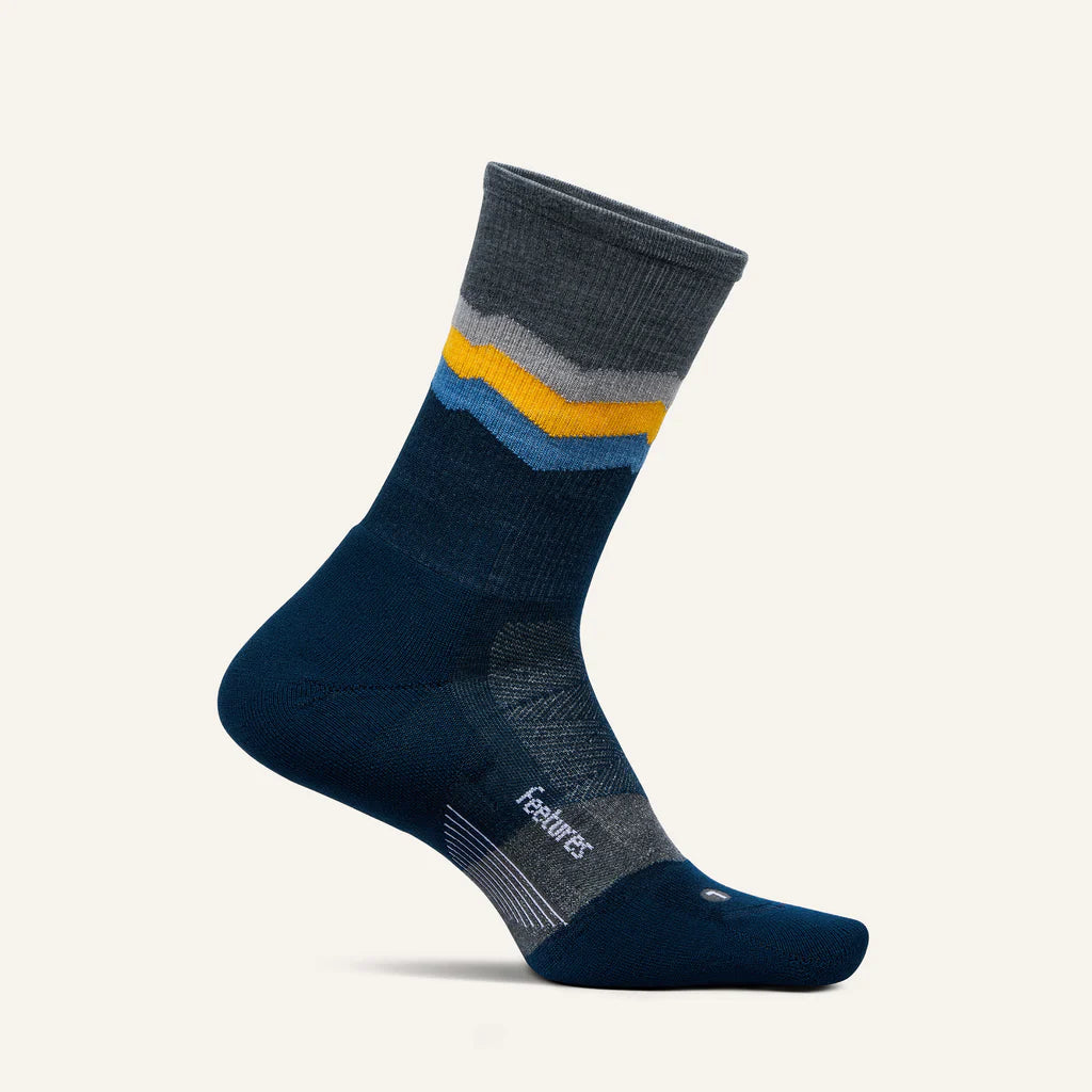 Feetures Merino Max Cushion Mini Crew Socks