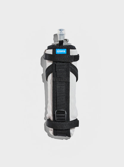 Janji Multihold Handheld Bottle
