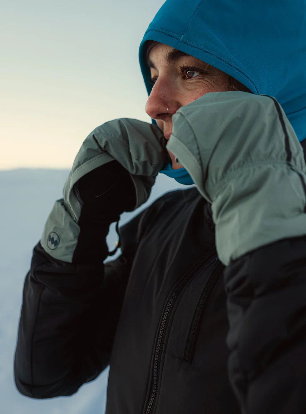 Janji Vortex Wind Block Gloves