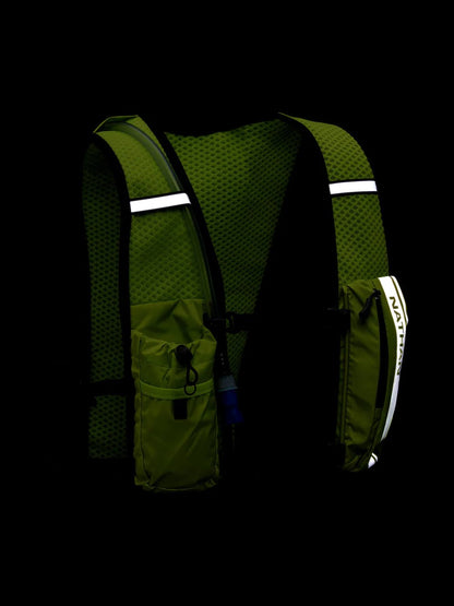 Nathan Hypernight Quickstart 2.0 4L Hydration Vest (Unisex) Holiday Sale