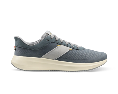 Tracksmith Eliot Runner
