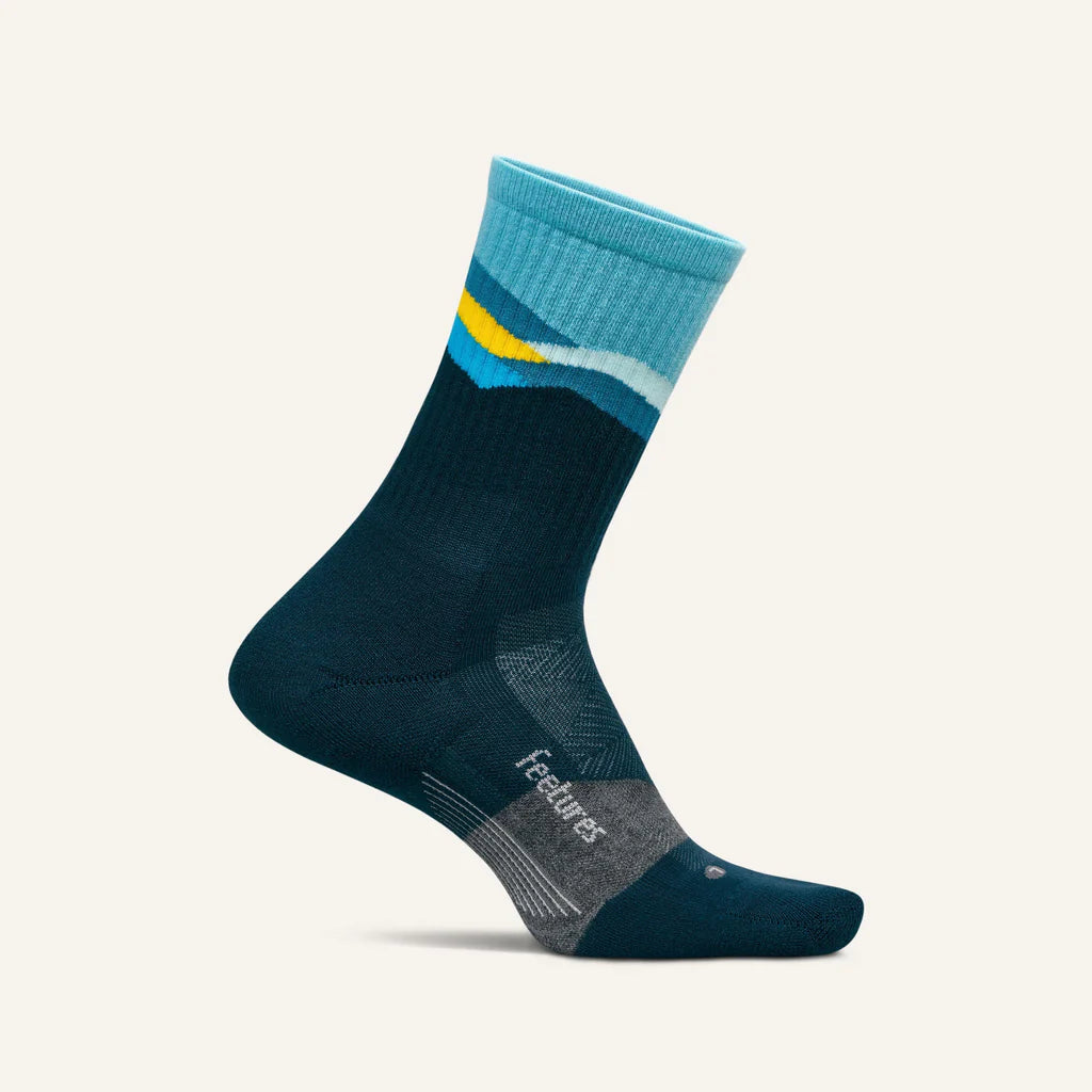 Feetures Trail Max Cushion Mini Crew Socks