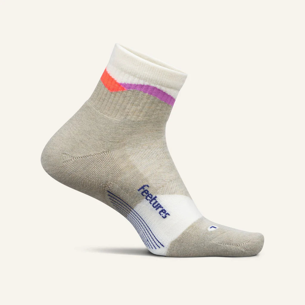 Feetures Trail Max Cushion Quarter Socks