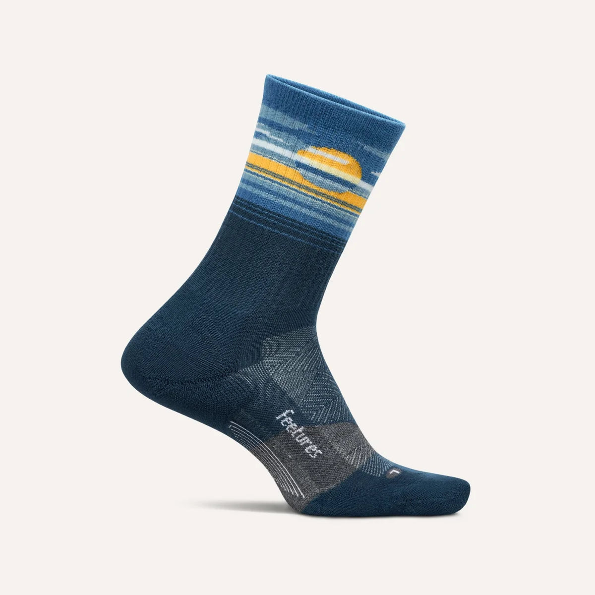 Feetures Trail Max Cushion Mini Crew Socks