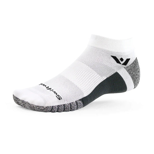 Swiftwick Flite XT Ankle Socks