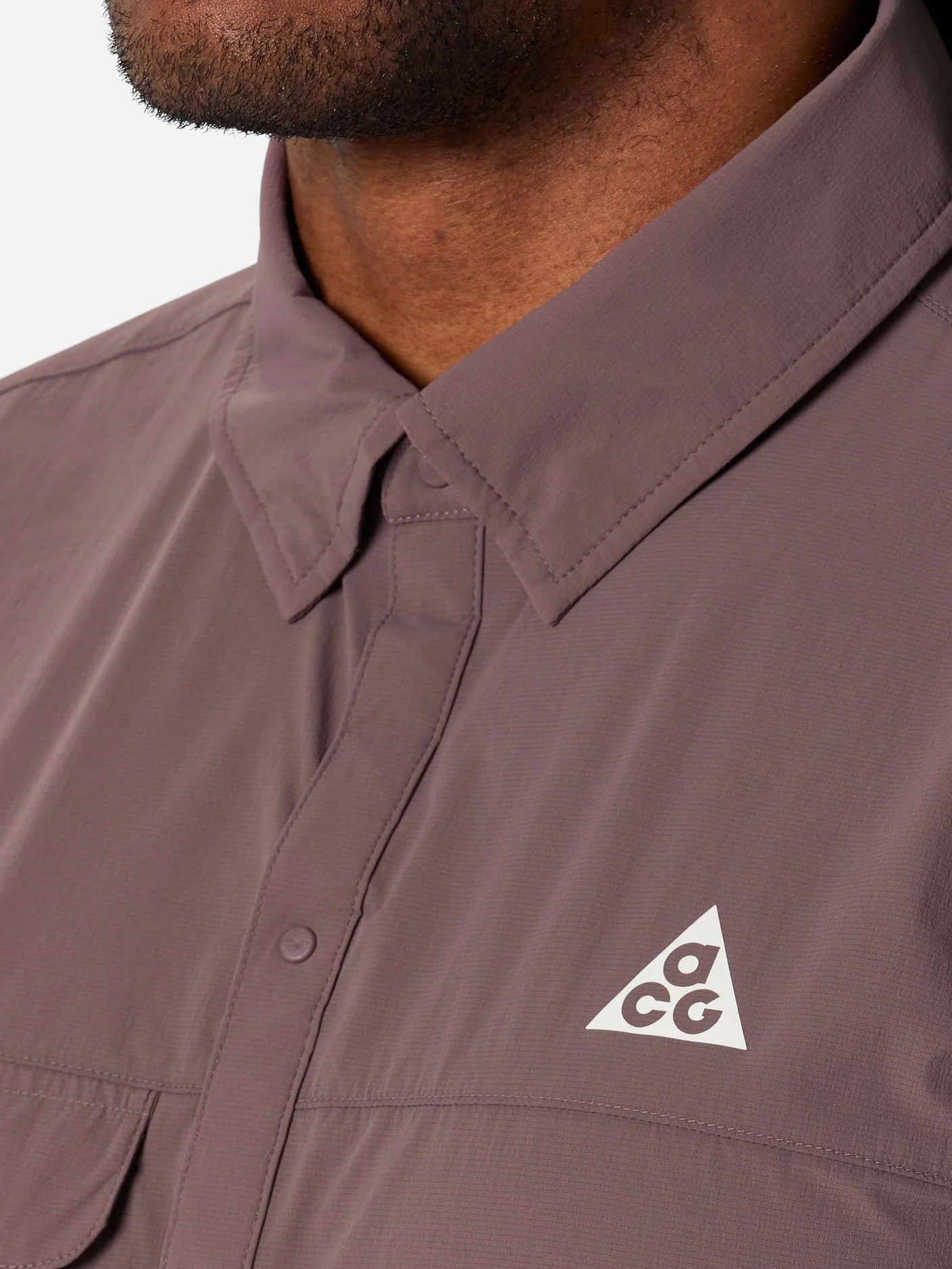Nike Men's ACG Aireez Button-Up Short Sleeve Top